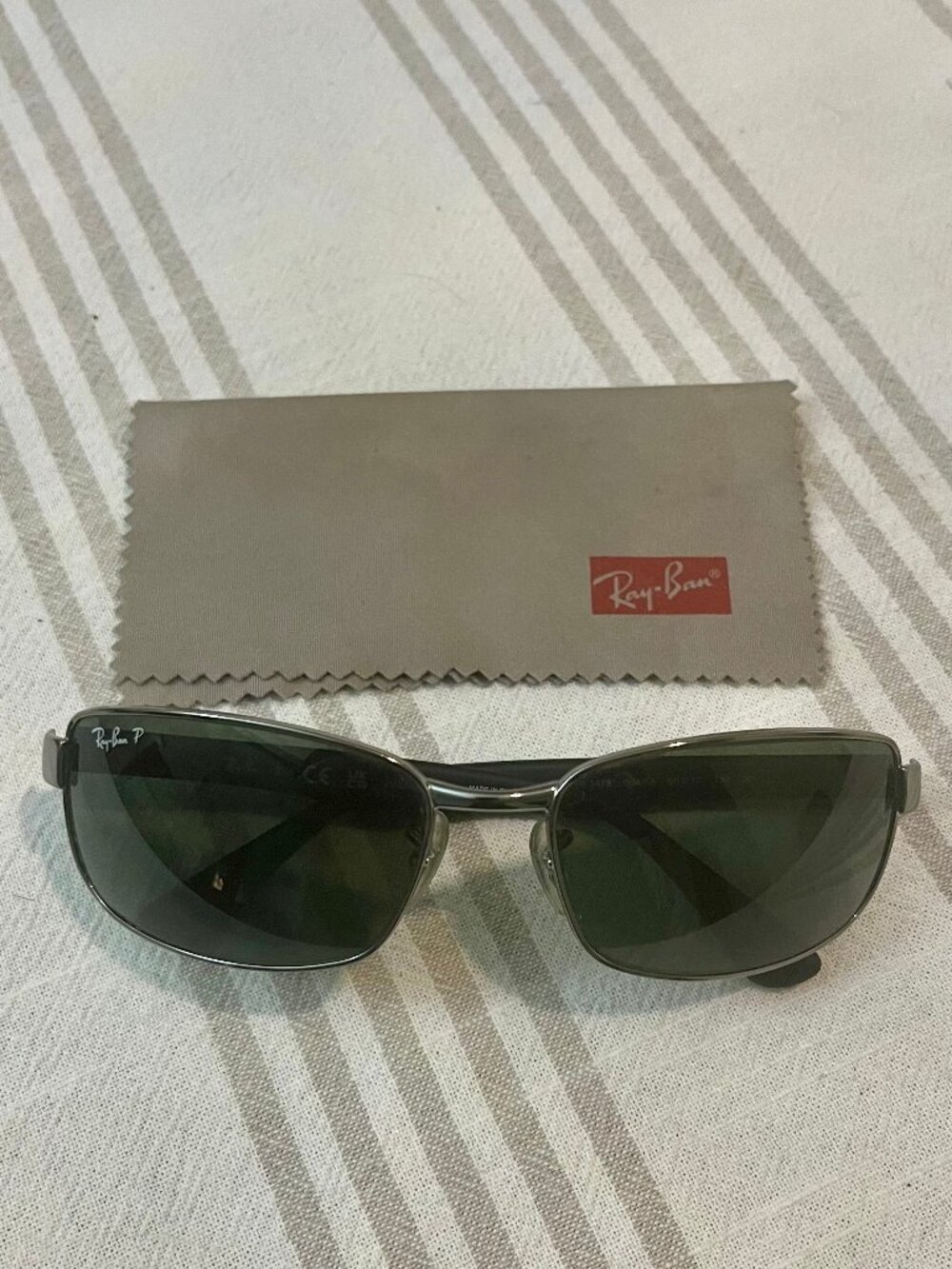 Like New Ray-Ban RB3478 Polished Gunmetal G-15 Crystal Glass Lenses, Polarized